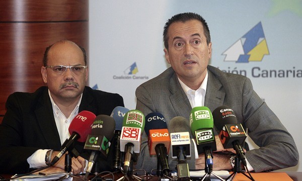 CC acepta la dimisión de González y le advierte que no incumpla el programa electoral