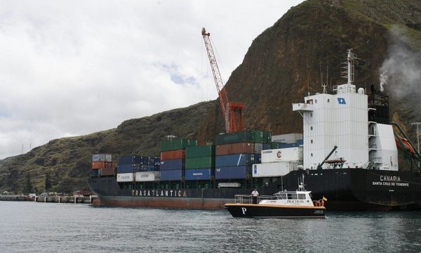 Mercancías y pasajeros crecen en los puertos de la provincia