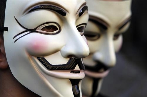 Anonymous afirma que entregó a Wikileaks 
