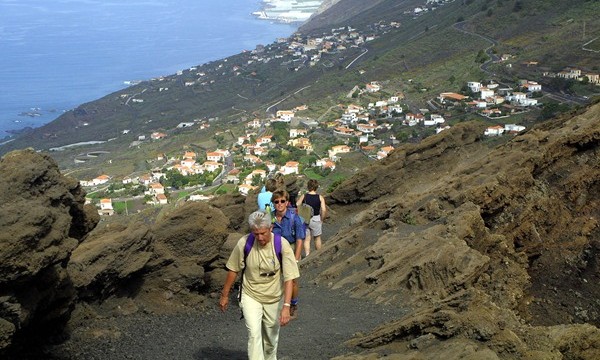 La Palma celebra el festival de senderismo más importante de España