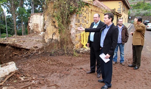 Ayuntamiento y Cabildo analizan el cauce de barrancos y zonas afectadas por las lluvias