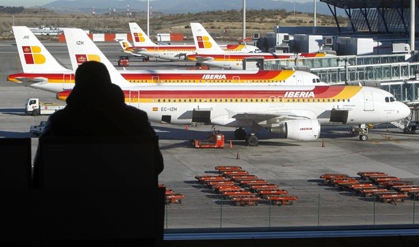 Los pilotos españoles desconfían de las aerolíneas nacionales y de las autoridades aéreas