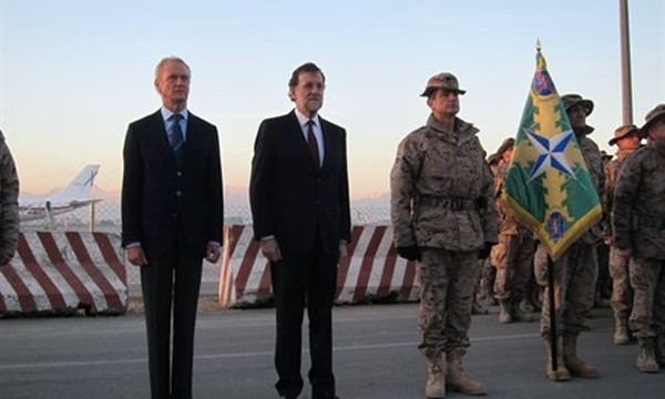 Rajoy visita a las tropas en Afganistán y asegura que España quiere seguir en Herat después de 2014