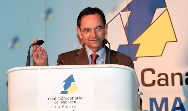 Antonio Castro deja la dirección de CC tras 22 años al frente del partido