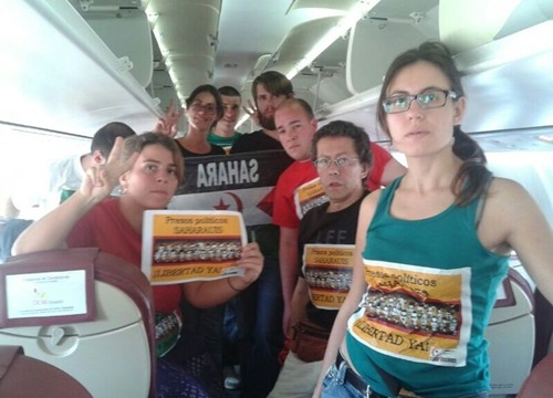 Retenidos nueve activistas tinerfeños en el aeropuerto de El Aaiún