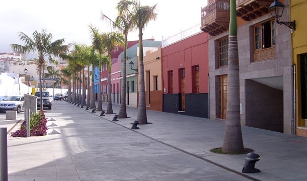 El Ayuntamiento plantea que la calle Mequinez sea semipeatonal