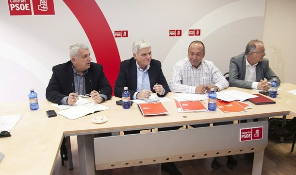 El PSOE canario abre el abanico para la convocatoria de primarias