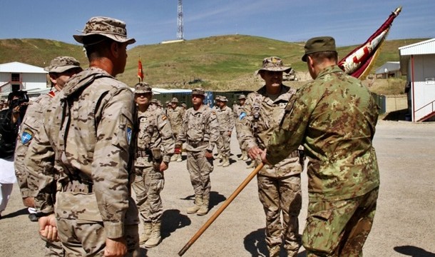Los militares españoles comienzan a mostrar al Ejército afgano la base que heredará en septiembre