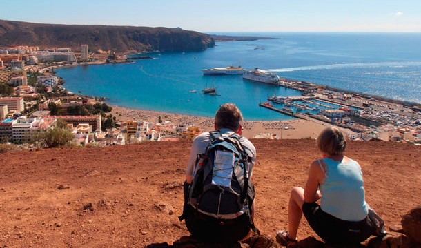 El Gobierno de Canarias solicita al Tribunal Supremo cambiar la clasificación del Puerto de Los Cristianos