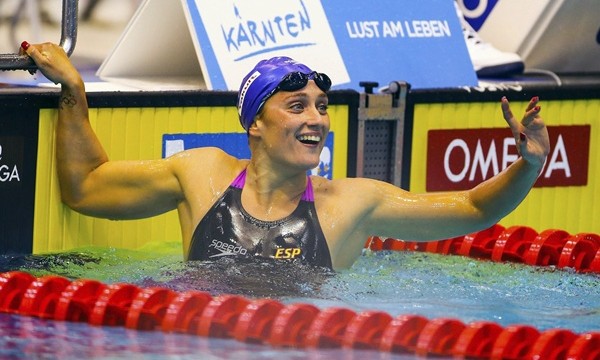 Mireia Belmonte pulveriza el récord del mundo de 800 libre en piscina corta