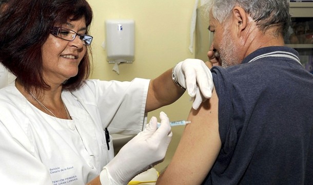 La tasa de gripe en Canarias, por debajo del umbral fijado para esta temporada