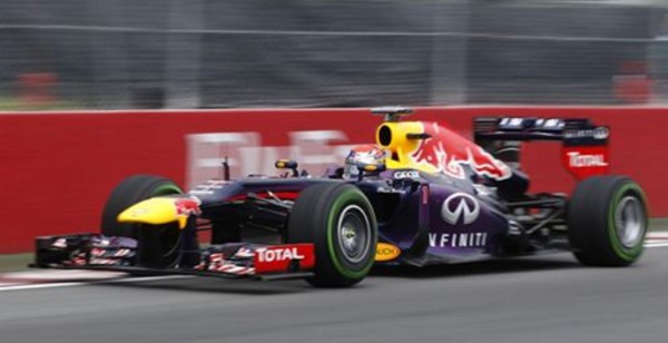 Vettel vence y acaricia el título mundial