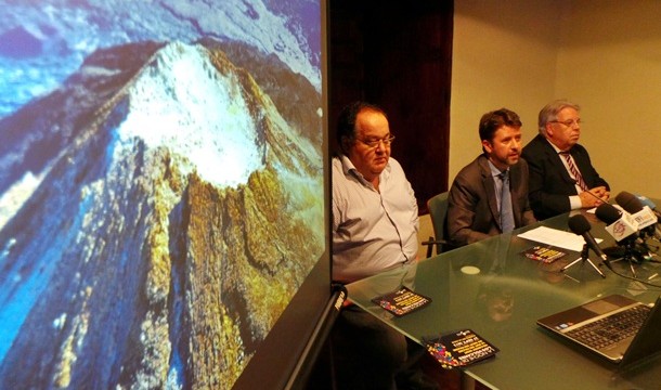 Una iniciativa permitirá al público conocer la labor de los volcanólogos