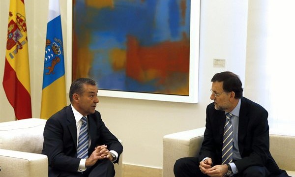 Rajoy cita a Rivero el 8 de enero para tratar la situación de las Islas
