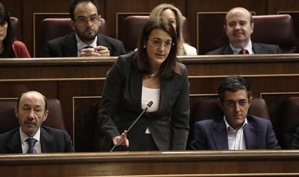 Dura confrontación en el Congreso entre Gobierno y PSOE por el caso Bárcenas
