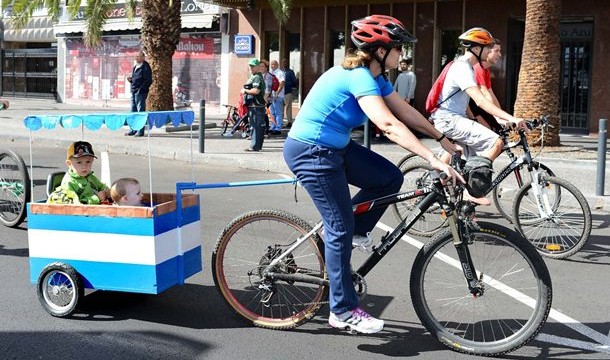 Más de 2.000 personas participan en la Fiesta de la Bicicleta