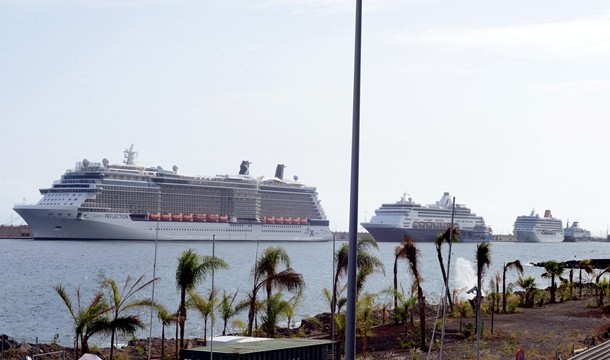 Cuatro cruceros llegan al puerto capitalino con más de 7.000 personas a bordo
