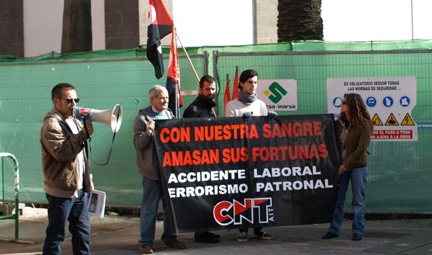 La CNT recuerda a las 28 víctimas mortales por accidentes laborales en Canarias