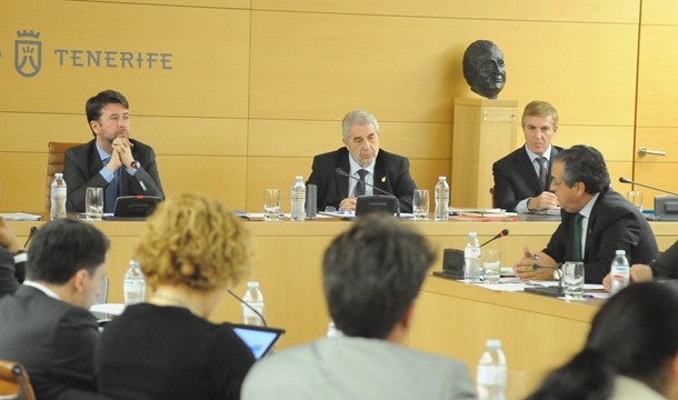 El Pleno del Cabildo aprueba el presupuesto para 2014 con un crecimiento del 84,5% en la inversión 