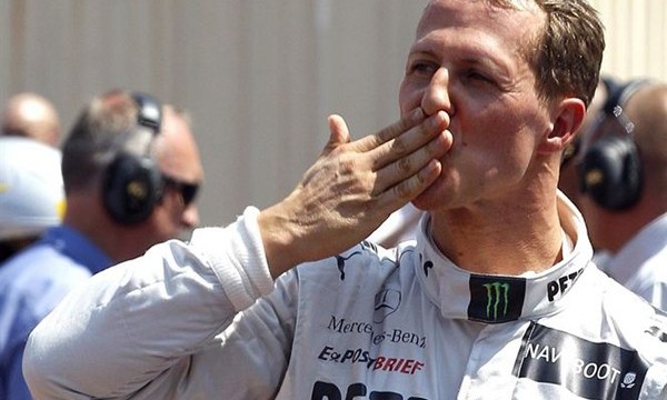 Leve mejoría de Schumacher tras ser operado para aliviarle la presión intracraneal