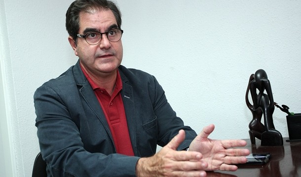 Francisco José Niño: “Buscamos alternativas al  mercadillo de Los Cristianos” 