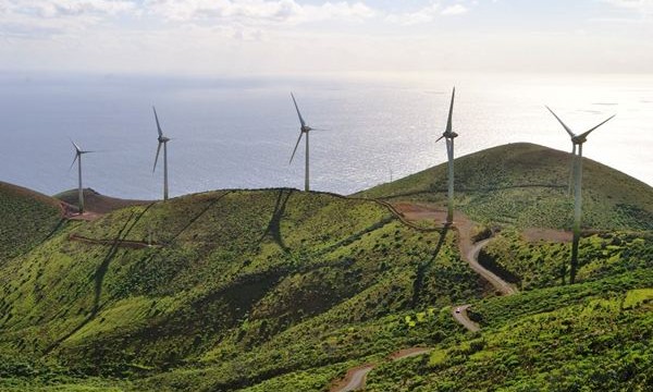 El Hierro divulga su apuesta por el 100% renovable en Fitur