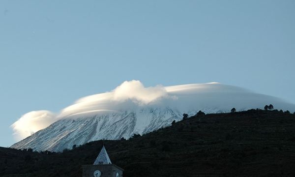 La nieve no abandona el Teide