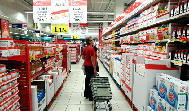 Los precios bajan un 0,2% en mayo en Canarias