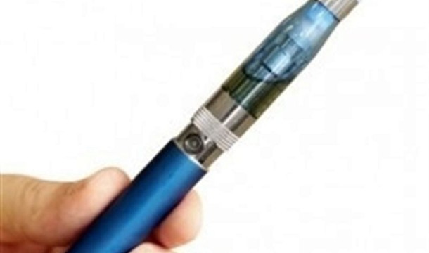 Canarias factura 702.000 euros con los cigarrillos electrónicos en 90 establecimientos 