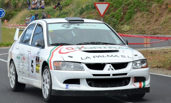Evelio Rodríguez gana el Rally La Palma Isla Bonita y el campeonato