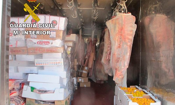 La Guardia Civil decomisa en Fuerteventura 780 kilos de carne en mal estado destinada al consumo