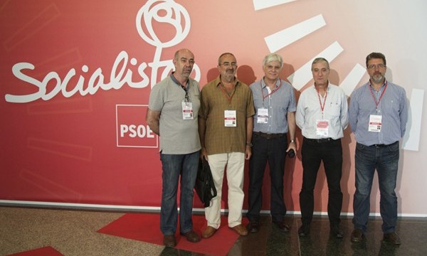 Abreu afirma que no toca renovar aún la dirección regional del PSOE