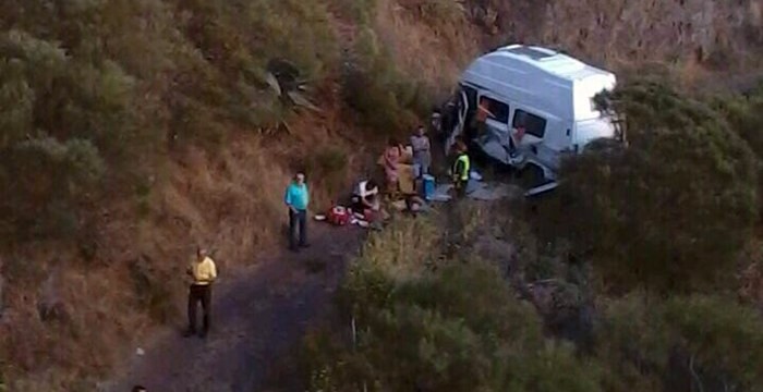 Cuatro heridos tras salirse de la vía una caravana en Masca
