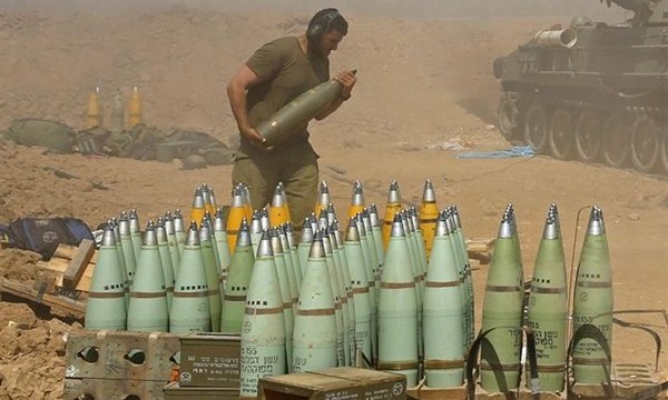El Gobierno paraliza la exportación de material militar a Israel