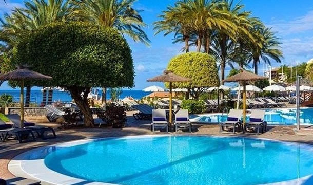 Las pernoctaciones hoteleras crecen un 5,8% en Canarias en octubre