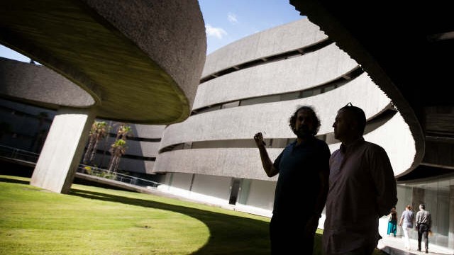La Universidad inaugura la Facultad de Bellas Artes tras años de espera