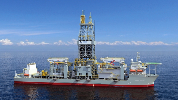 El TC suspende la consulta sobre las prospecciones petrolíferas en Canarias