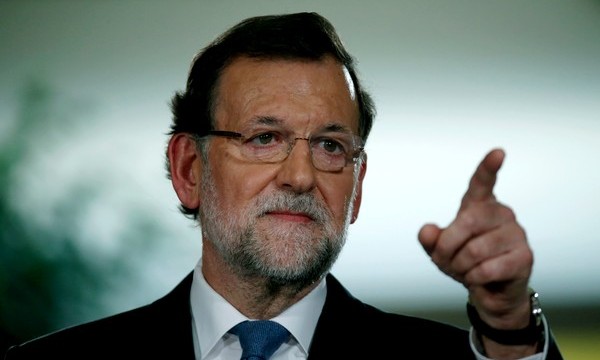 Rajoy: “Lo peor que se puede hacer es cambiar la política económica” 