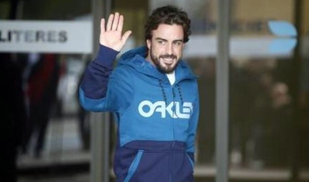 Alonso abandona el hospital y no participará en el último test en Montmeló