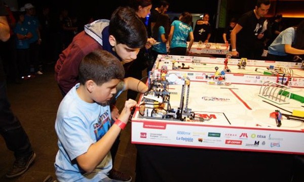 Escolares de la isla de La Palma ganan la First Lego League