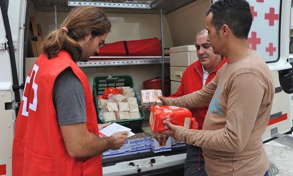 Cruz Roja atendió en 2014 a  más de 300 personas sin hogar