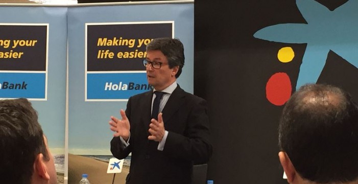 CaixaBank potencia la captación de inversión extranjera con la apertura de 25 oficinas HolaBank en Canarias