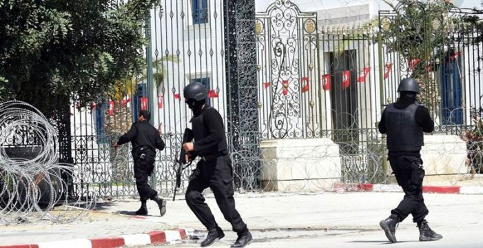El primer ministro de Túnez confirma que hay españoles entre las víctimas del atentado