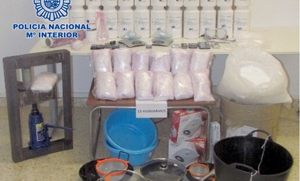 La Policía Nacional desmantela un laboratorio clandestino para la elaboración de droga