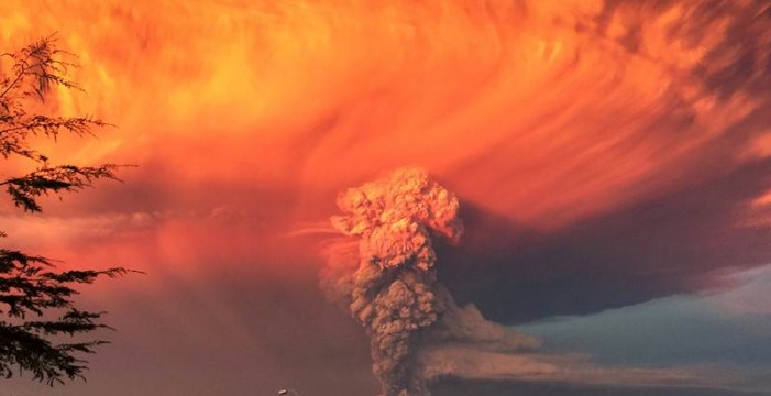 La cifra de evacuados por la erupción del volcán Calbuco supera los 4.500