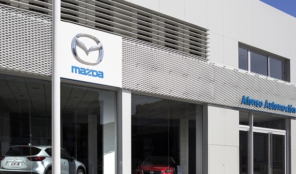 Mazda Canarias suma 1.000 m2 a su concesionario en Tenerife