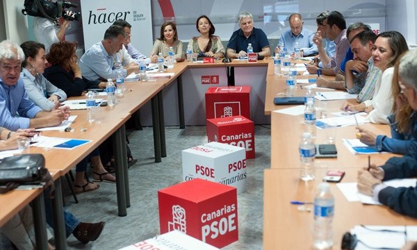 PSOE y CC esperan que el martes esté cerrado el mapa de los pactos