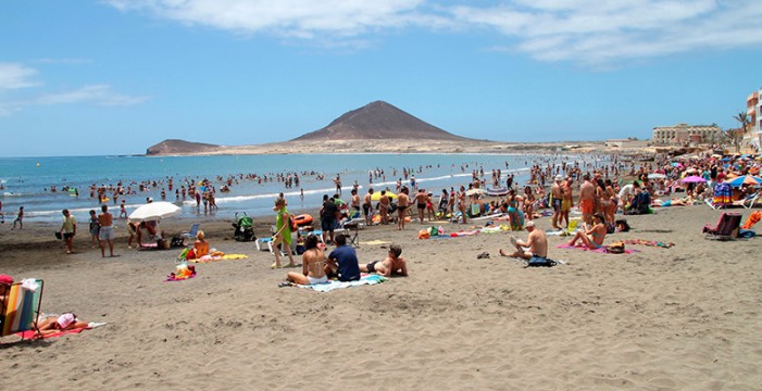 Las playas de El Médano contarán con socorristas antes de fin de mes