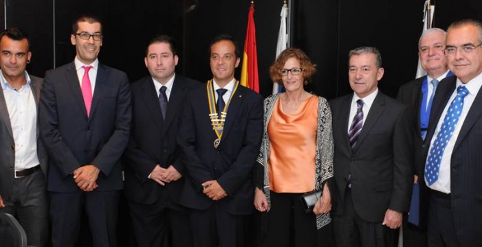 El Rotary Club Ramblas premia a DIARIO DE AVISOS