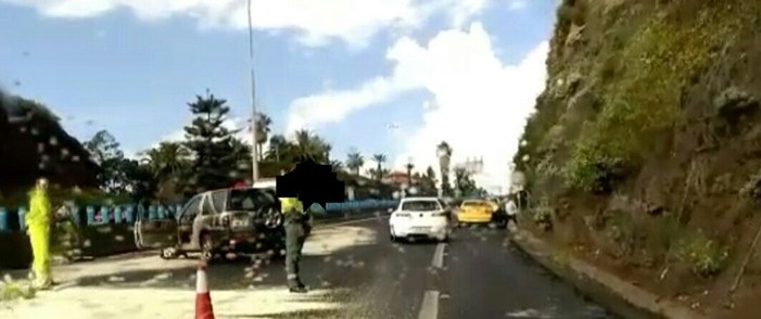 Un varón resulta herido al salirse de la vía con su vehículo en El Sauzal